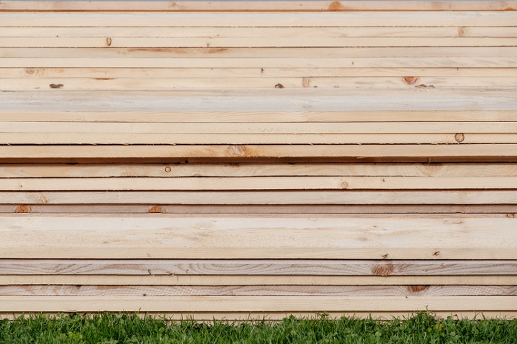 SG 04422 Wood Planks on Grass