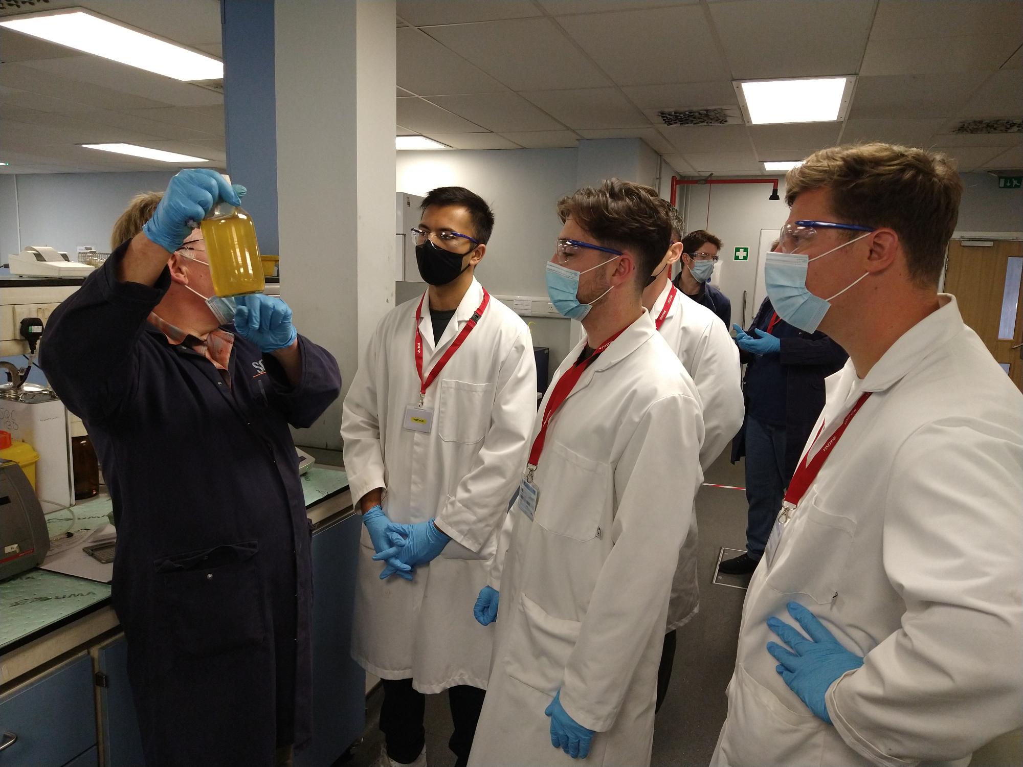 Visit the SGS Oil, Gas and Chemical Laboratory in West Thurrock SGS