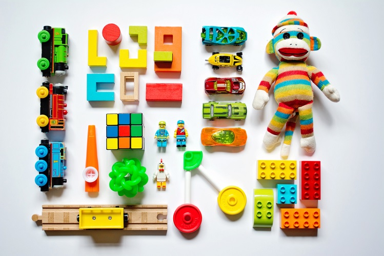 SG 04722 Assorted Toys